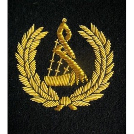 Bagpipe Badge